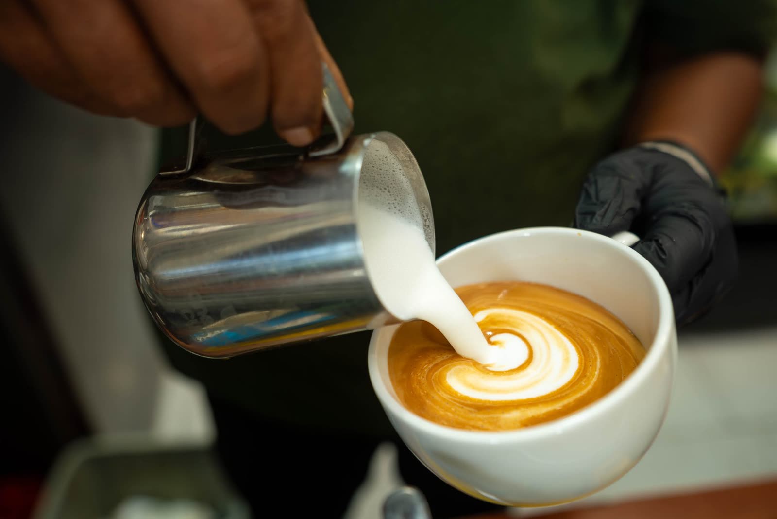 Cafe de Olla latte with cinnamon dusted on the foam